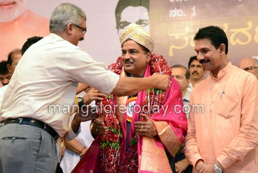 Minister Ananth Kumar lauds Central govt 1